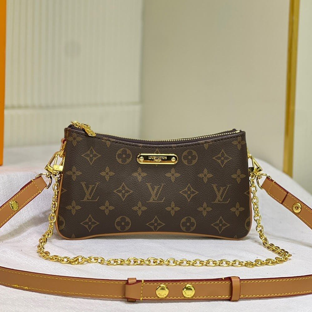 LV Liv Pochette