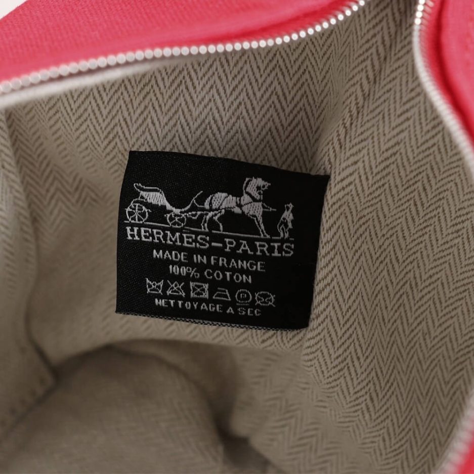 H**mes toiletery bag